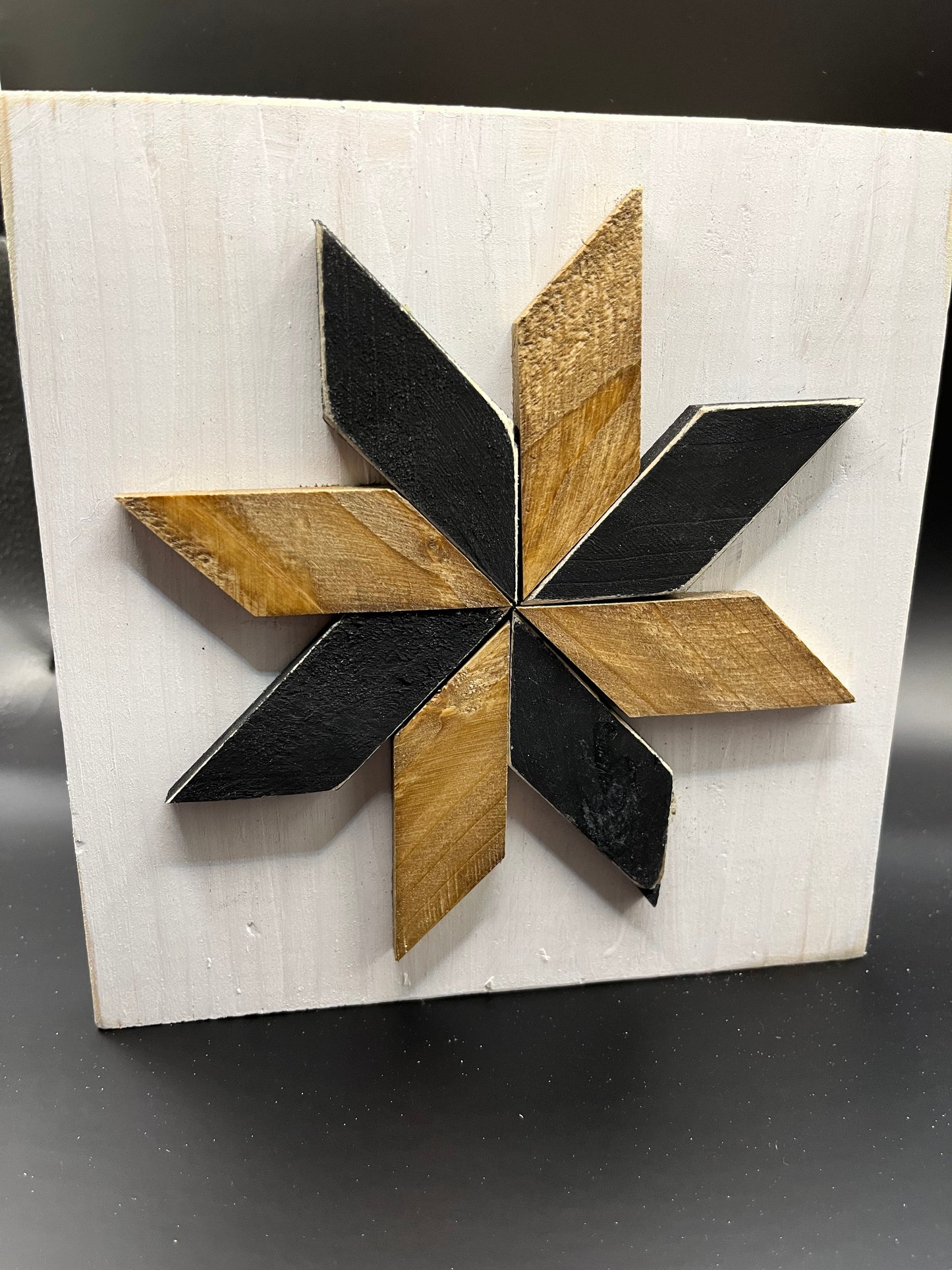 7x7 wood quilt black